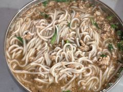 -正宗杨记普洱酸醋米线(总店)