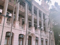 -香港大学
