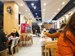 大堂-江城燕子大排档(江汉路步行街店)