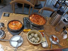 -吴草鸡爪오초닭발韩食堂(融恒盈嘉中心店)