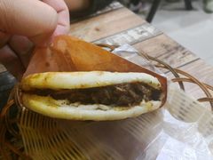 腊汁夹肉馍-火辣辣麻辣粉(桃园二巷店)