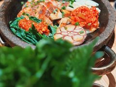 法式鲣鱼汁配炭烤黑猪肉-KimPro 辛普乐概念韩餐