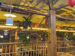 -六福酒馆(秦隆步行街店)