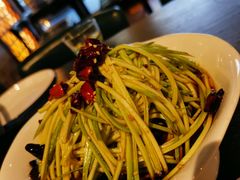 -壹号院音乐餐厅•烤全羊•新疆菜(浐灞店)