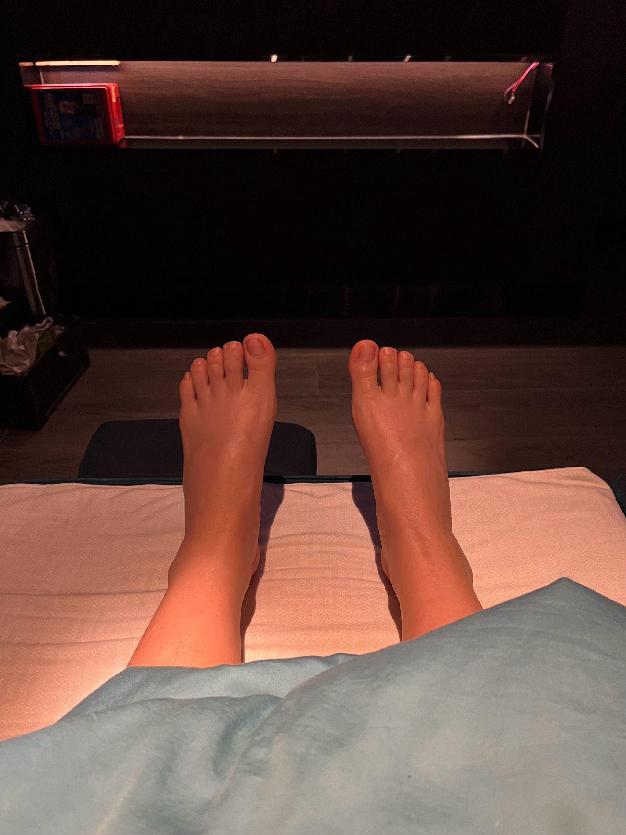 979006900990 来虐个脚脚嘛～0209relaxing9899