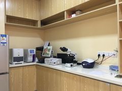 -芭比堂动物医院·24小时·眼科中心(深圳中心)