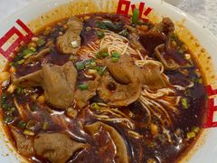 -皖佬板安徽牛肉板面(西站食宝街店)