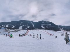 -鳌山滑雪度假区