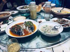 -梁家大院•农家菜(昆山会展中心店)