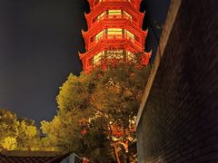 -绳金塔