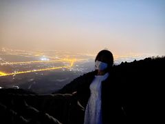 -鬼笑石后山停车场