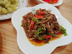 麻辣毛肚-塔哈尔·新疆盛宴(城西银泰店)