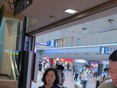 -麦当劳(西客站店)
