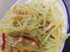 -山河屯铁锅炖(哈西站店)