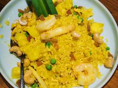 -默加东南亚美食(大宁音乐广场店)