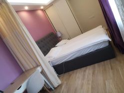 -海豚湾高端月子会所(黄浦店)