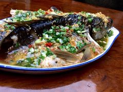 清蒸泡椒鱼-龙姐私房菜(和顺古镇店)