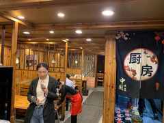 门面-老东镇啤酒屋海鲜加工·蒸汽海鲜·海鲜烧烤(台东店)