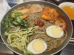 -鸭绿江海鲜烧烤大排档(杏林街店)