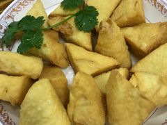 -正宗普宁豆干坊·洪记砂锅粥(红领巾路店)