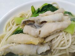 -明呈黄鱼面馆(斜土路店)