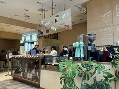 -OUR Bakery(中海环宇荟店)