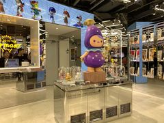 -泡泡玛特POPMART(侨福芳草地店)
