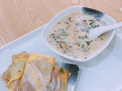-门庭若市豆浆油条(恒生广场店)