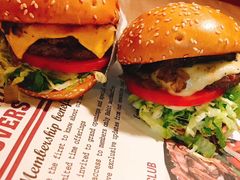 -The Habit Burger Grill 哈比特汉堡(复兴soho店)