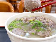 -飞厦老二手槌牛肉丸店