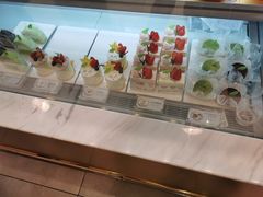 -花花卷卷·鲜食蛋糕(静安久光百货店)