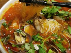 -何记花甲(海岸城旗舰店)