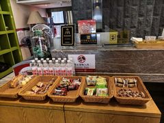 -红方格精致酒店(泸州金融中心万象汇店)