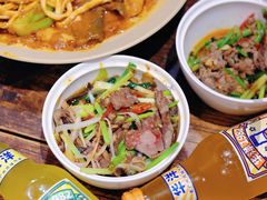 -方铲铲·成都板凳面(滨江银泰店)