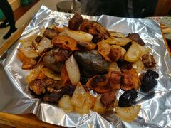 石头烤肉-格日勒阿妈蒙古厨房(大召店)