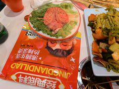 -宏姐串串香(宏伟路店)