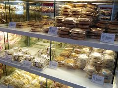 面包甜点陈列柜-生活林(河北路店)