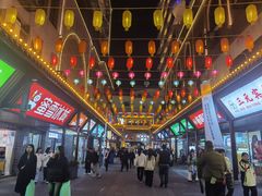 -市府路小吃城(民俗文化广场锦苑店)