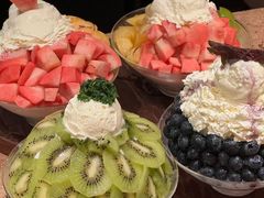 -三出山火锅(南京万象天地店)