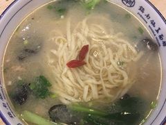 -镇南锅盖面馆(解放路店)