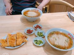 -朱鸿兴面馆(镇湖店)