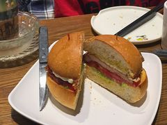 -香港表哥茶餐厅(银泰百货店)