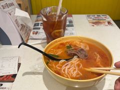 -谭仔米线(皇庭广场店)