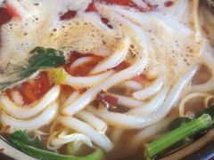 -傣家妹子过桥米线(一号店)