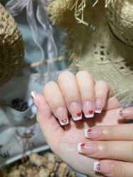 -NEW LOOK-绿麓 · 美甲美睫脱毛工作室