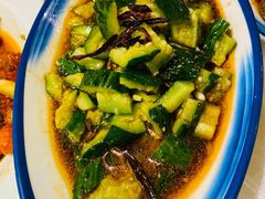 刀拍黄瓜-早酒肖汉老味拌面
