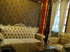 -半岛公馆(淞兴西路店)