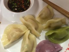 -浙江越秀外国语学院