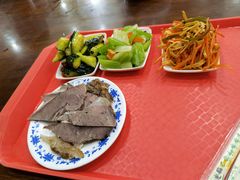 -吾穆勒蓬灰牛肉面·清真(北滨河中路店)