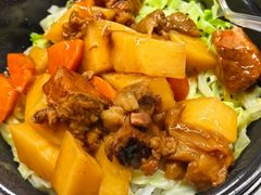 半筋半肉牛肉盖饭-潮界(大学路店)